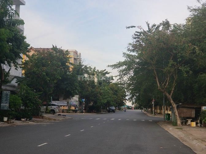 Bán đất khu dân cư Phú Mỹ, Quận 7, đường lớn 20m, DT 5x20m