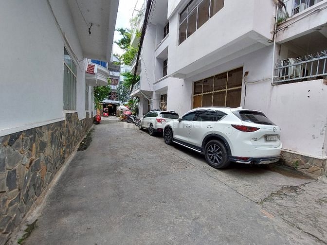 Bán biệt thự đường Phạm Viết Chánh Bình Thạnh - 182m2 - 3 tầng.