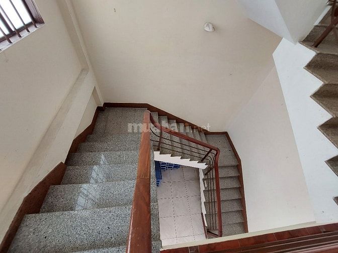 Bán biệt thự đường Phạm Viết Chánh Bình Thạnh - 182m2 - 3 tầng.