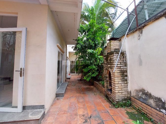Bán biệt thự đường Phạm Viết Chánh Bình Thạnh - 182m2 - 3 tầng.