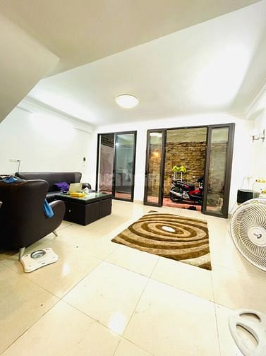 CC BÁN NHÀ 6 TẦNG SỐ 115 NGÕ 105 LÁNG HẠ - ĐĐ HN - DT 42M2 MT 5.2M, 