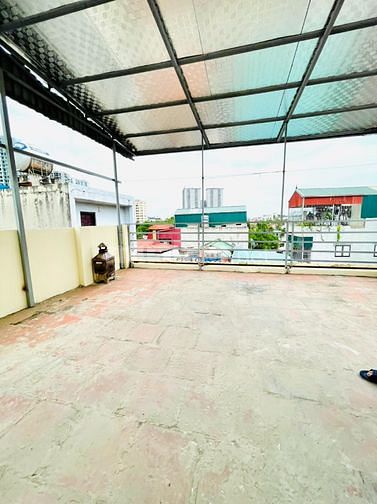 CC BÁN NHÀ 6 TẦNG SỐ 115 NGÕ 105 LÁNG HẠ - ĐĐ HN - DT 42M2 MT 5.2M, 