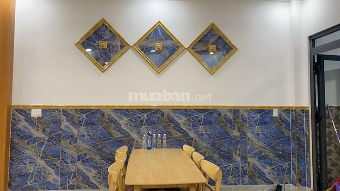 Nhà 1 trệt, 3 lầu, 80 m2, giá 7, 8 tỷ , N V T , L T Mỹ Q9 Thủ Đức HCM