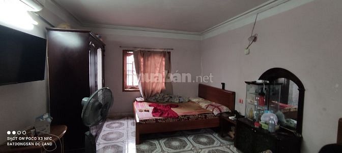 Bán nhà độc lập 72mx 3 tầng ngõ ôtô đỗ cửa đường Đông Khê Chỉ 3 tỷ