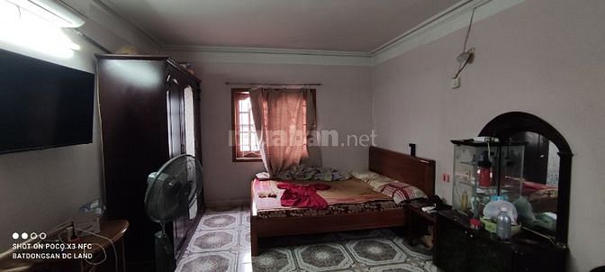 Bán nhà độc lập 72mx 3 tầng ngõ ôtô đỗ cửa đường Đông Khê Chỉ 3 tỷ