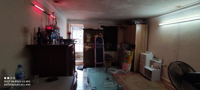 Bán nhà độc lập 72mx 3 tầng ngõ ôtô đỗ cửa đường Đông Khê Chỉ 3 tỷ
