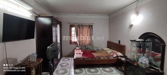 Bán nhà độc lập 72mx 3 tầng ngõ ôtô đỗ cửa đường Đông Khê Chỉ 3 tỷ