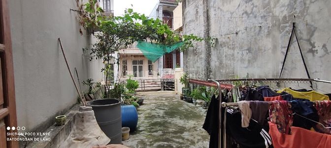 Bán nhà độc lập 72mx 3 tầng ngõ ôtô đỗ cửa đường Đông Khê Chỉ 3 tỷ