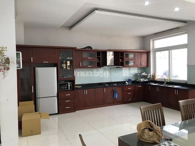 Bán nhà hầm trệt 2 lầu khu Trần Não, Bình An Q2.dt : 7x24. giá 37tỷ