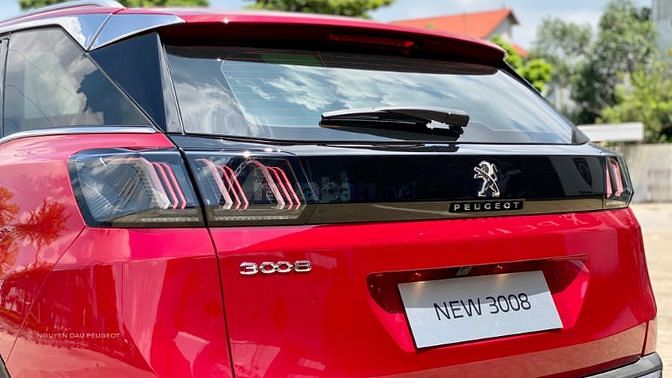 Peugeot 3008 AL - Ô tô Pháp sang trọng, tiện dụng và an toàn cao cấp