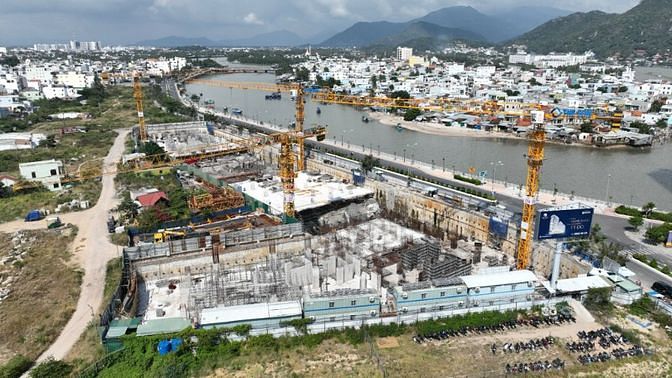 Duy nhất tại The Aston – Nha Trang vị trí “ song thủy” có 1-0-2.
