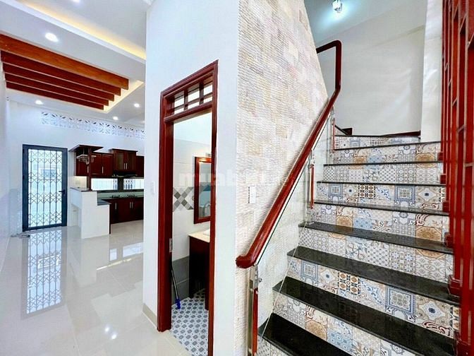 Bán nhà 1 trệt 2 lầu đường B4 KDC Hưng Phú 1 - Cái Răng - Tp Cần Thơ .