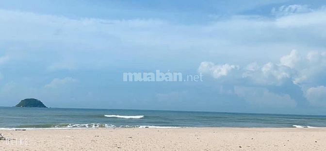 Đất Chính Chủ 10x65(648m2) CMT8, Tân Bình, Thị Xã LaGi. Giá ngộp