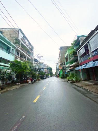 Cần bán nhà 7x20m mặt tiền đường Dương Đình Nghệ