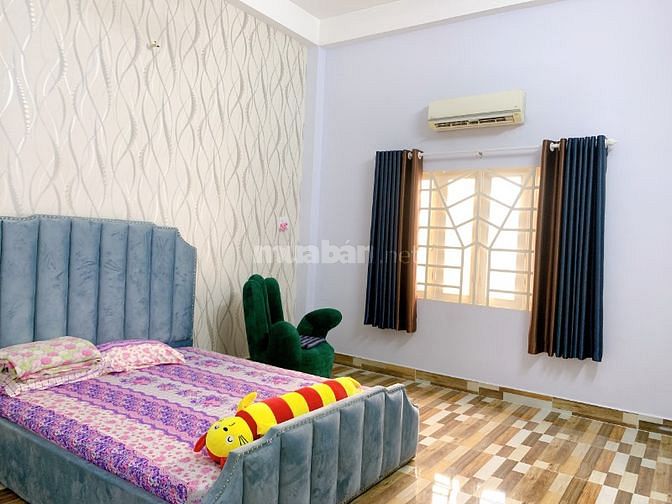 Bán nhà hẻm 6m thông đường Nguyễn Cửu Đàm DT: 4x15.5m đúc 2.5 tấm đẹp