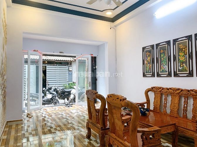 Bán nhà hẻm 6m thông đường Nguyễn Cửu Đàm DT: 4x15.5m đúc 2.5 tấm đẹp