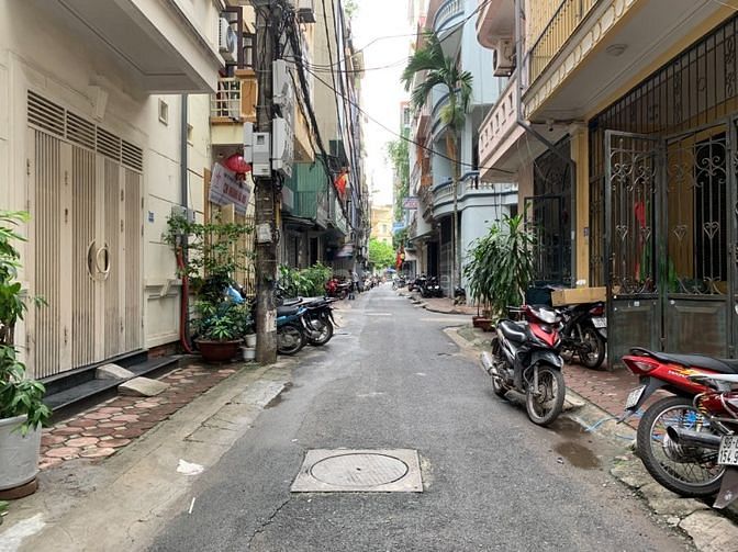 Bán nhà phân lô ngõ 68 Trung Kính, Yên Hòa, Cầu Giấy, Hà Nội