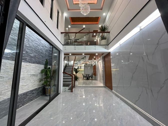 Cho thuê nhà Cách Mạng Tháng Tám Quận 10