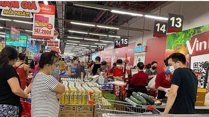 Siêu Thị Vinmart+ (Q6) gấp 2 nhân viên bán hàng