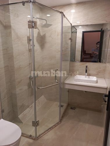 Bán nhà số 10B ngõ 103/8 phố Pháo Đài Láng gần đầu Nguyễn Chí Thanh.