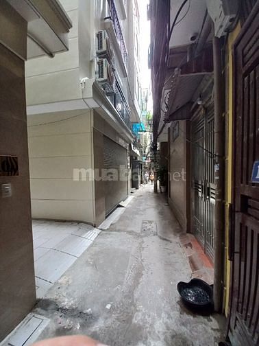 Bán nhà số 10B ngõ 103/8 phố Pháo Đài Láng gần đầu Nguyễn Chí Thanh.