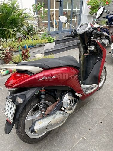 Bán xe Yamaha Janus, màu đỏ, xe nữ sử dụng còn rất mới, đăng ký 2018