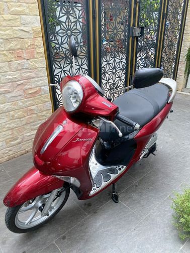 Bán xe Yamaha Janus, màu đỏ, xe nữ sử dụng còn rất mới, đăng ký 2018