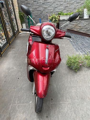 Bán xe Yamaha Janus, màu đỏ, xe nữ sử dụng còn rất mới, đăng ký 2018