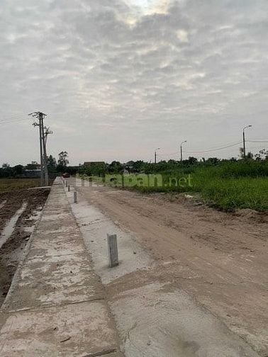 Cần bán mảnh đất 150m2 chính chủ gần cầu Thái Hà
