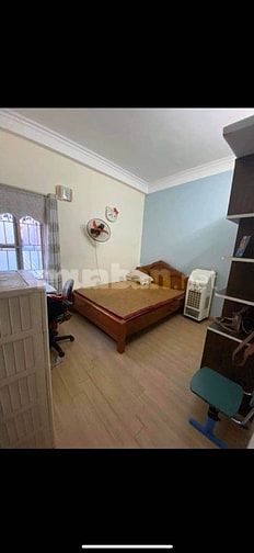  Bán Nhà Phố Xốm 50m x 3 T MT 4.2m Giá 3 Tỷ Lô Góc Dân Xây Sát Phố Xốm
