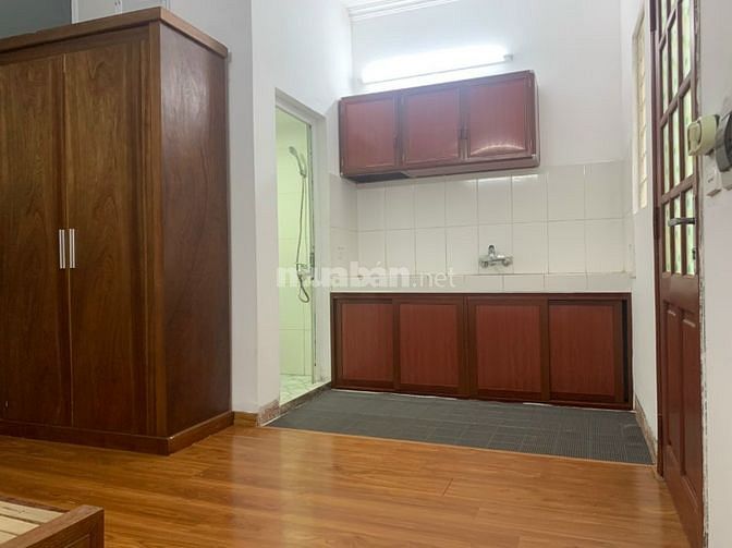 Chính chủ bán tòa căn hộ 40 phòng khép kín cho thuê 160tr/1 tháng 