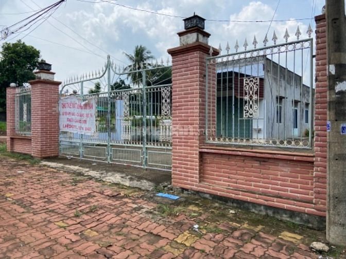 Cần cho thuê mặt bằng kinh doanh ngay ngã 4 đường QL56 và đường B