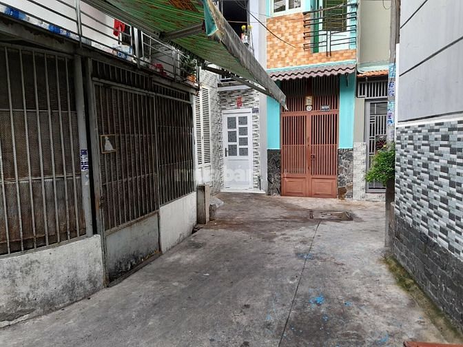 Chính chủ bán nhà: 243/32/26 Hoàng Diệu, Phường 4, Quận 4, Tp. HCM