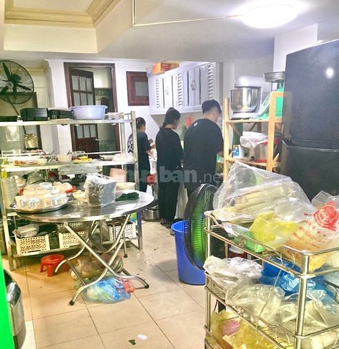 QUÁN CAFE - CƠM TRƯA VĂN PHÒNG VĂN PHÒNG ĐANG BÁN TỐT Trung tâm TB