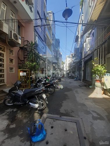 Hẻm 3m Lê Văn Sỹ, phường 12, quận 3