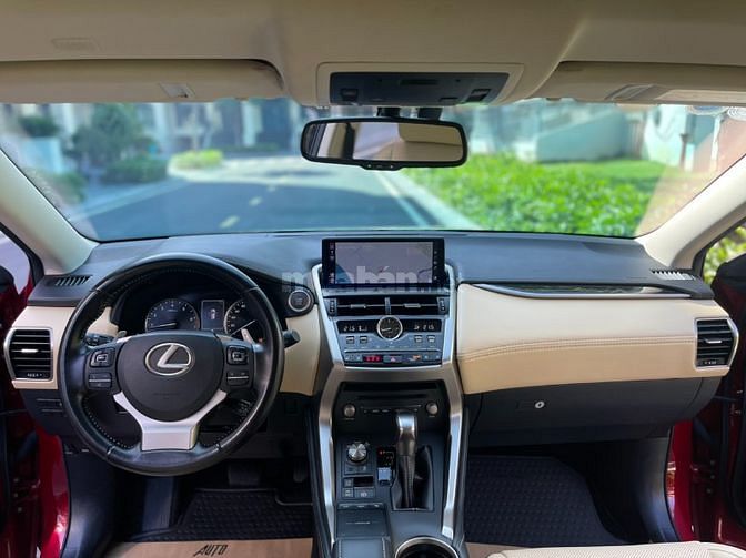 Bán xe 𝗟𝗘𝗫𝗨𝗦 𝐍𝐗300𝐓  • Sản xuất : 2019 • Odo : 29.000 kilomet