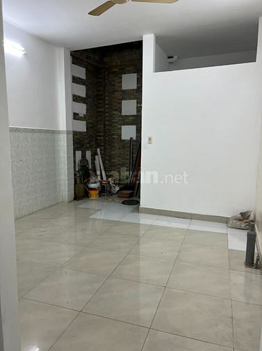 Cho Thuê Mặt Bằng Kinh Doanh Tự Do Tại Quận 10 TP HCM