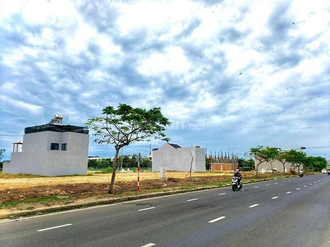 Cơ hội cuối cùng cắt lỗ 1 tỷ lô mặt tiền đại lộ Hùng Vương tp Tuy Hòa