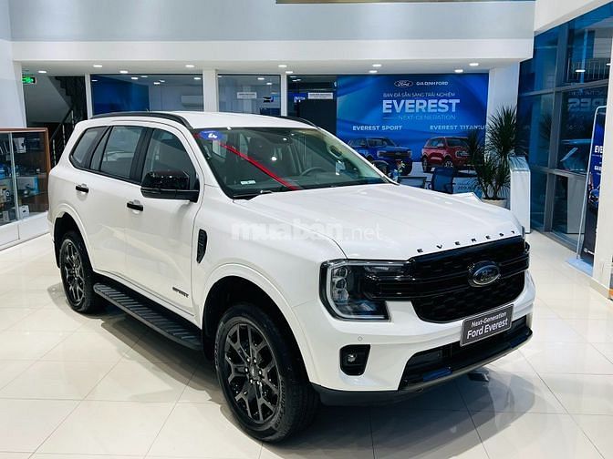 Ford Everest 2023 Siêu Đẹp . LH 0964.178.456