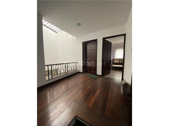 Bán Nhà Chính Chủ Nhánh Trần Não, 8x20m, Trệt 2 Lầu ST, Giá  Chỉ 35 tỷ