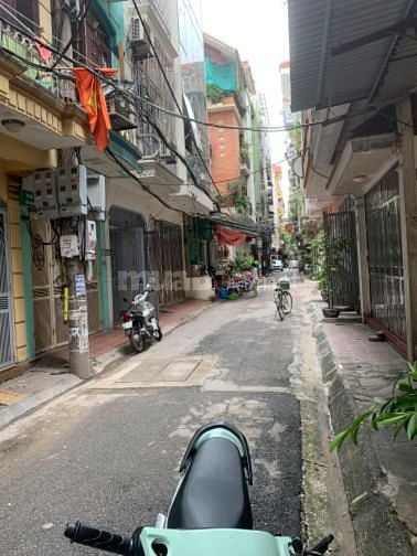 Bán nhà 5T 50m2 MT 4,5m ngõ 6m có hè oto chánh Trần Quốc Hoàn 