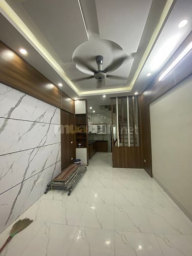 Bán nhà 5 tầng chính chủ số 19b ngõ 23 xuân la,tây hồ hà nội dt 31m
