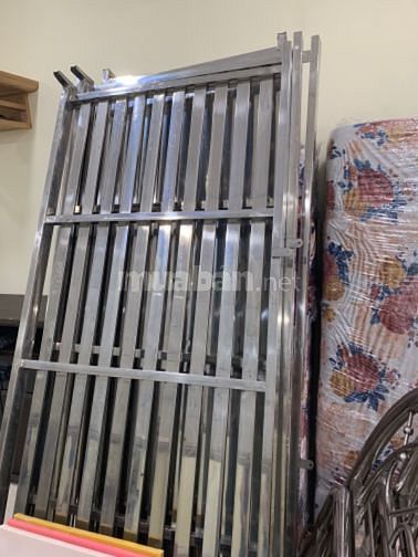 Thanh lý giường inox hàng chất lượng cao