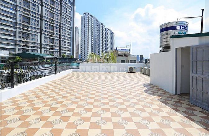 Bán khách sạn 4 sao Lê Văn Lương, 9 tầng KD 1.2 tỷ/tháng - 63.5 tỷ