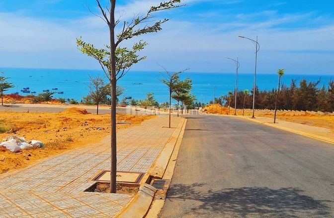 Đất Thổ Cư MT Huỳnh Thúc Kháng - View biển - Giá rẻ bất ngờ 