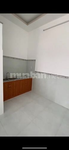 Cần bán gấp căn nhà 1 trệt 1 lầu giá 500tr sổ sẵn