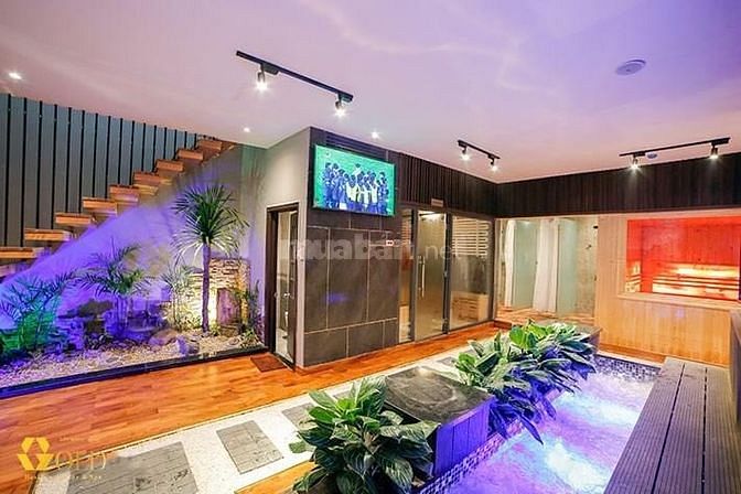 Sang Nhượng 3 tỷ tiệm Mát Xa Cao Cấp 820m2_4 tầng(1T3L) Trần Não Q2