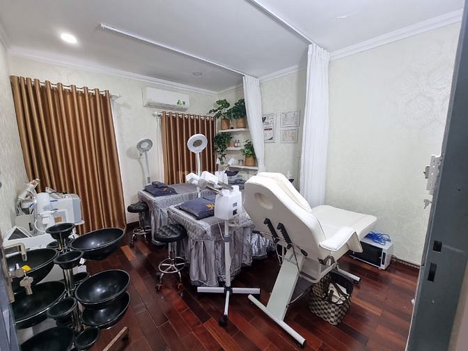Chính chủ bán nhà sát mặt tiền Võ Thị Sáu P8Q3, DT: 5.5*7(36m2, 4 tầng