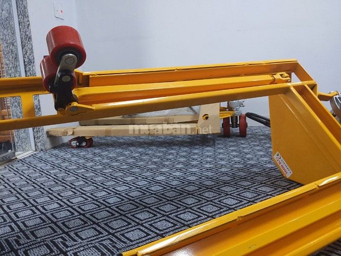 xe nâng tay thủy lực 550 - 685 mm 