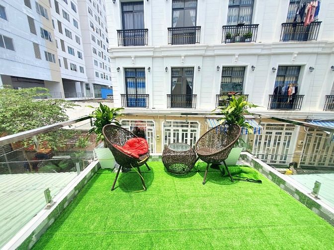 Bán nhà hẻm xe hơi Huỳnh Tấn Phát,  DT 3,1x15m, 3 lầu. Giá 3,18 tỷ